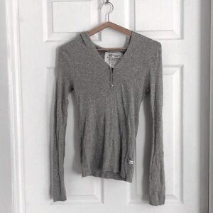 Hollister grey knit ribbed long sleeve